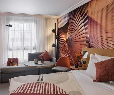 Novotel Vaugirard Montparnasse Hotel 4*