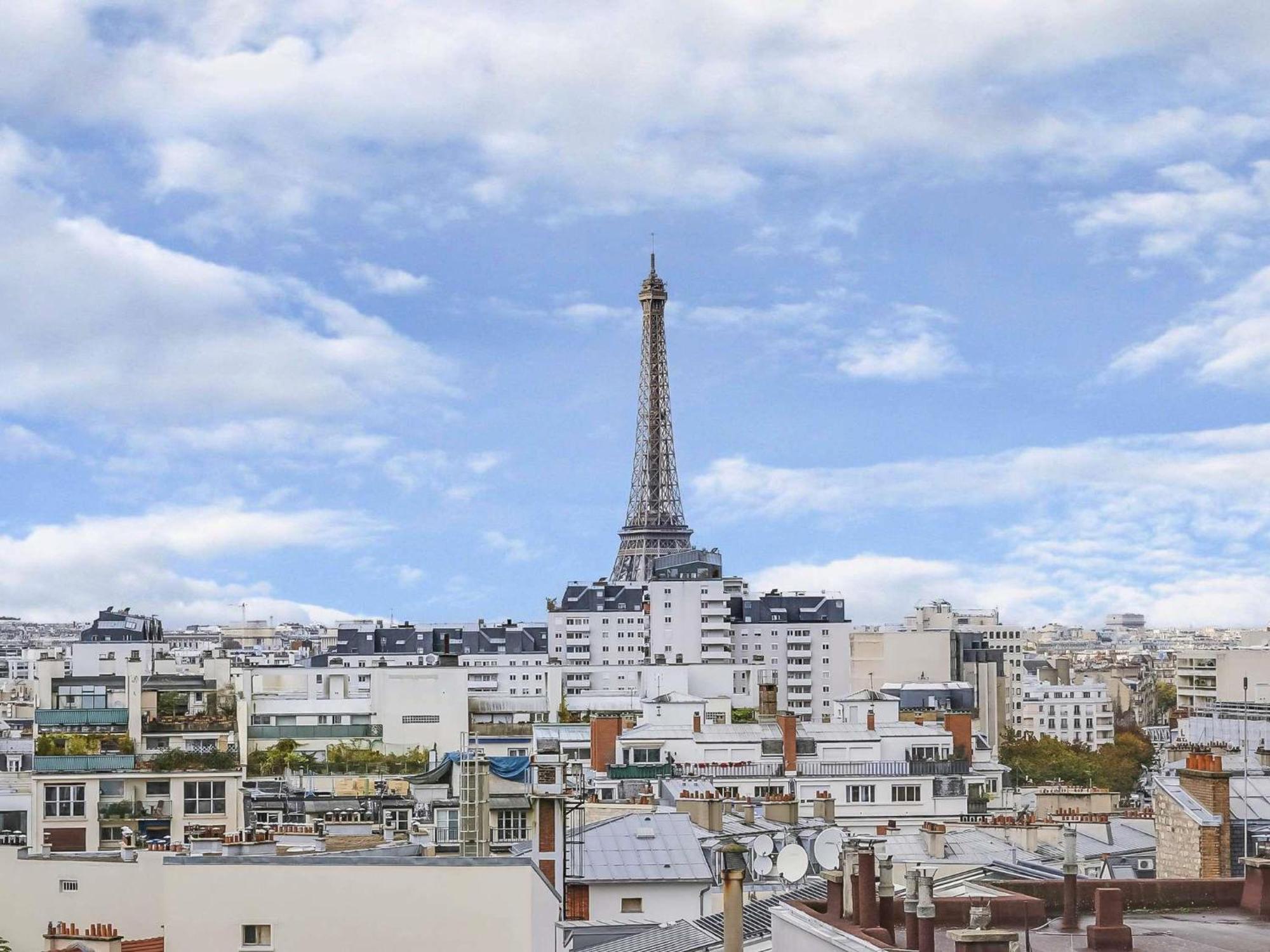 Novotel Vaugirard Montparnasse Hotel