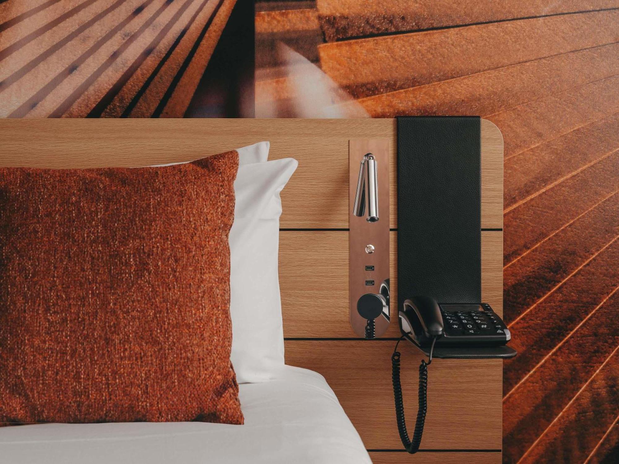 Novotel Vaugirard Montparnasse Hotel