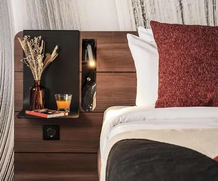 Novotel Vaugirard Montparnasse 4*